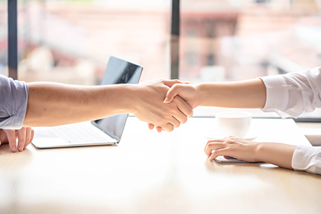 紅酒葡萄酒怎樣靠微信分銷系統玩轉微商獲利？